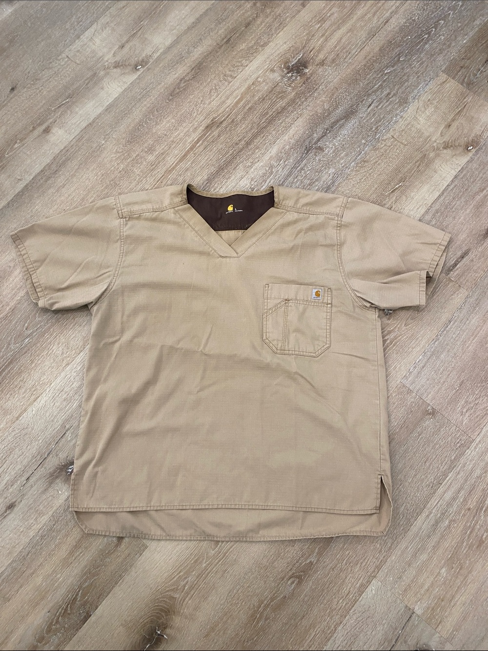 Carhartt Liberty Scrub Top Beige V Neck Ripstop Medical High Low Hem Work Top